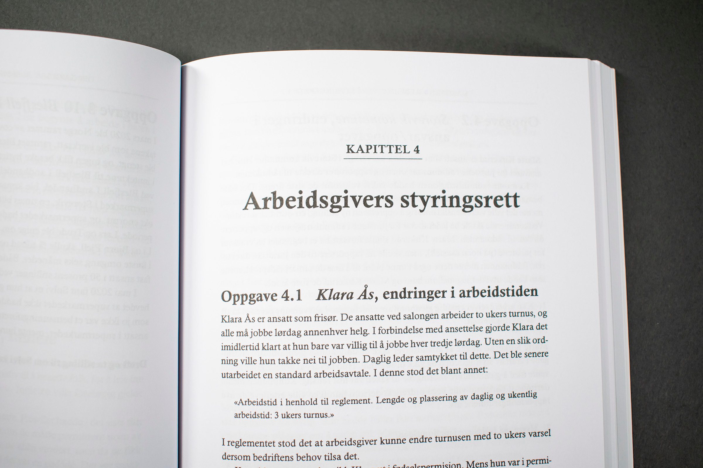 Bildet viser hvordan en kapittelstart i boken kan se ut.